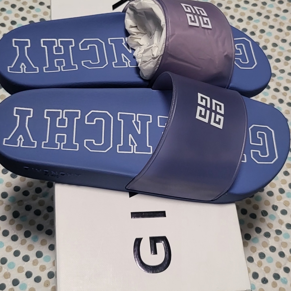 Givenchy Slides - Picture 3 of 3